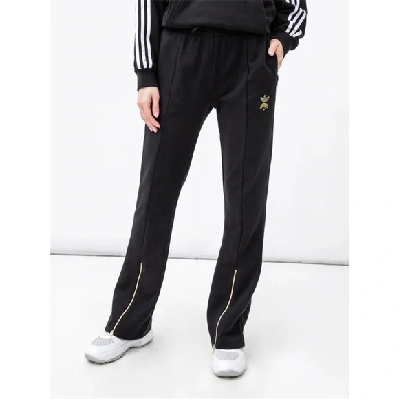 Adidas Originals Women's Track Pants Black Boot cut pant with ankle Gold zip XS - Picture 6 of 16